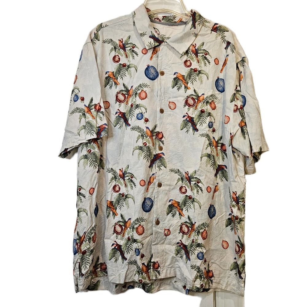 Tommy Bahama Men's XL Seasons Greetings 100% Silk Hawaiian Button Down‎ Shirt